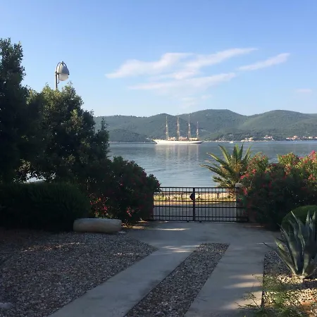 Casa de Férias Traumhaus Am Meer Viganj